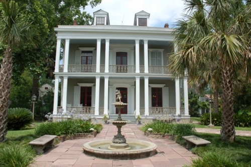 Benachi House and Gardens New Orleans