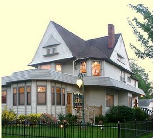 Lamplighter Bed and Breakfast